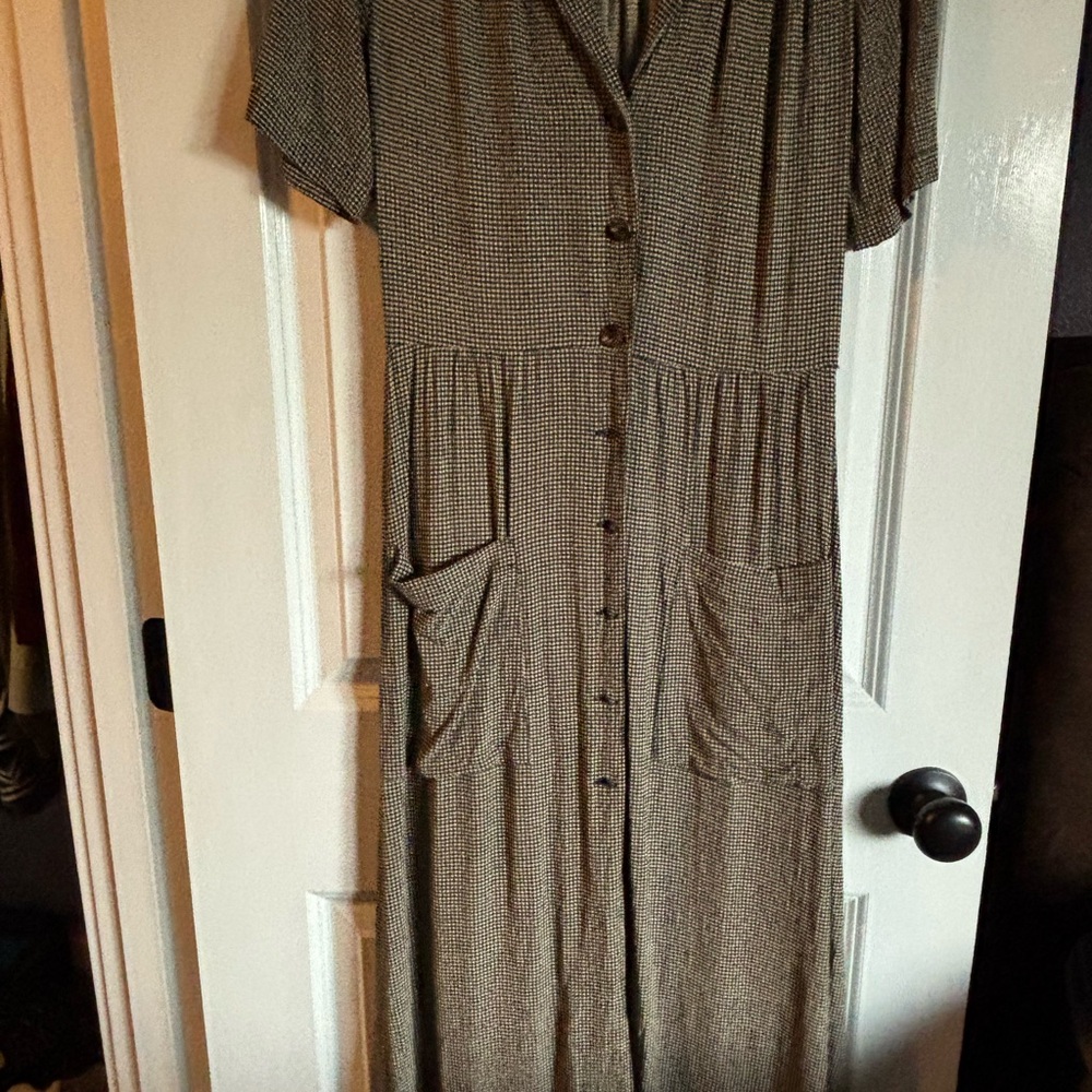 Urban Outfitters Checkered Maxi Dress in Beige and Black